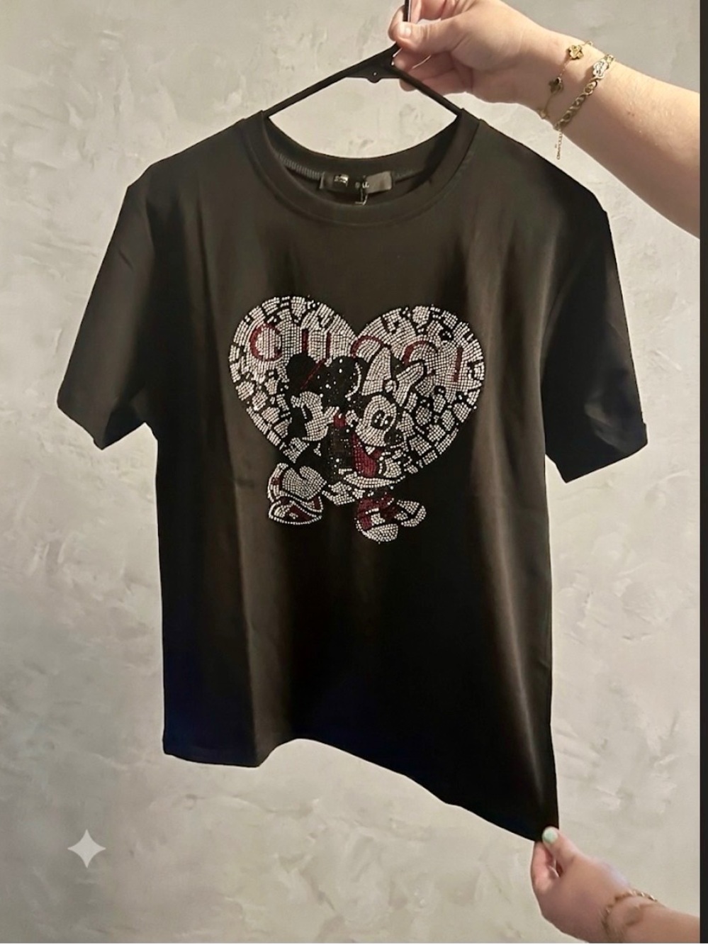 Black women stretchy Graphic Tee with Heart & Characters